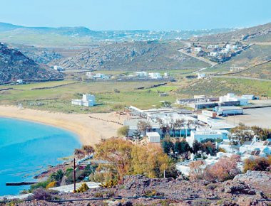 «Αγώνας δρόμου» κατά της διαφθοράς στο «νησί των ανέμων»